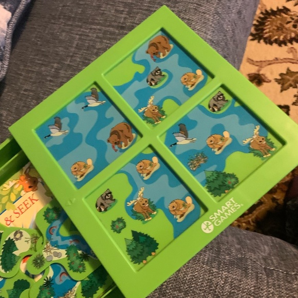 Smart Games Hide and Seek Mental Game for kids& adults, youth & elderly - Picture 3 of 5